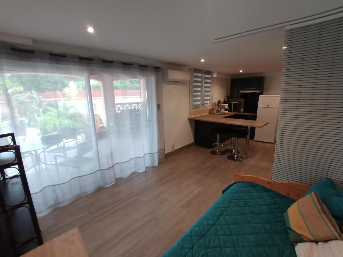 Appartements Dans Residence Avec Piscine - Mer A 500M Sainte-Marie-la-Mer Bagian luar foto